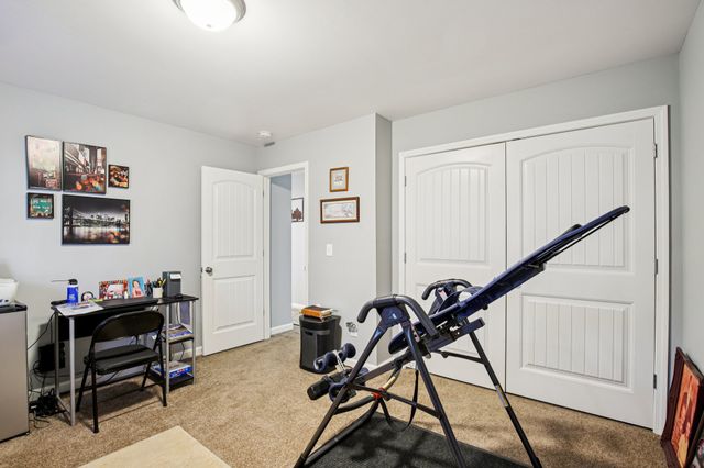 104 Jollie Ln, Westmoreland, TN 37186