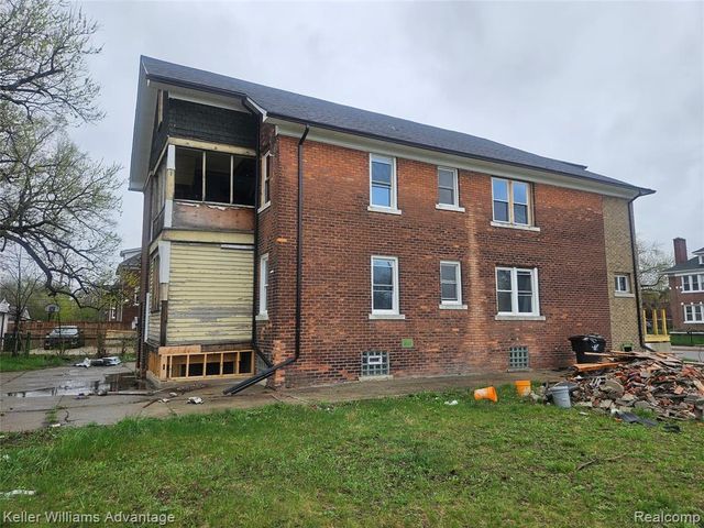 1947 Clairmount Street, Detroit, MI 48206