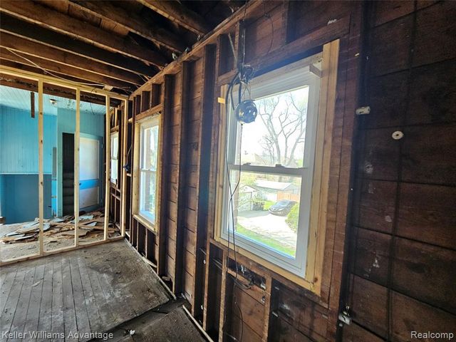 1947 Clairmount Street, Detroit, MI 48206