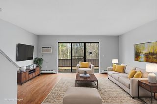 135 Wellington Drive 135, Farmington, CT 06032