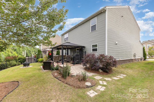 2037 Christopher Wood Court, Fort Mill, SC 29707