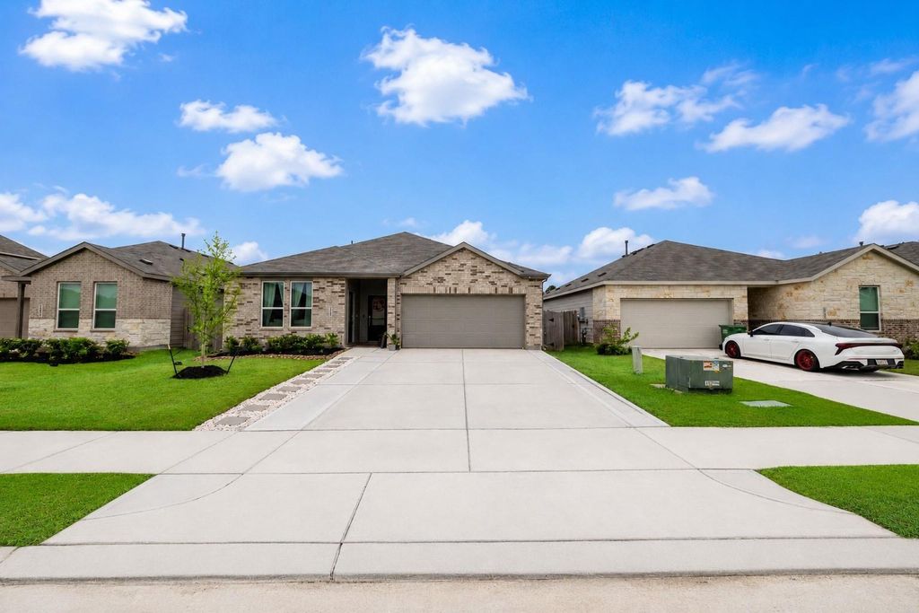 10660 Ellerston Road, Cleveland, TX 77327