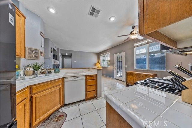 34711 Sunlight, Yucaipa, CA 92399