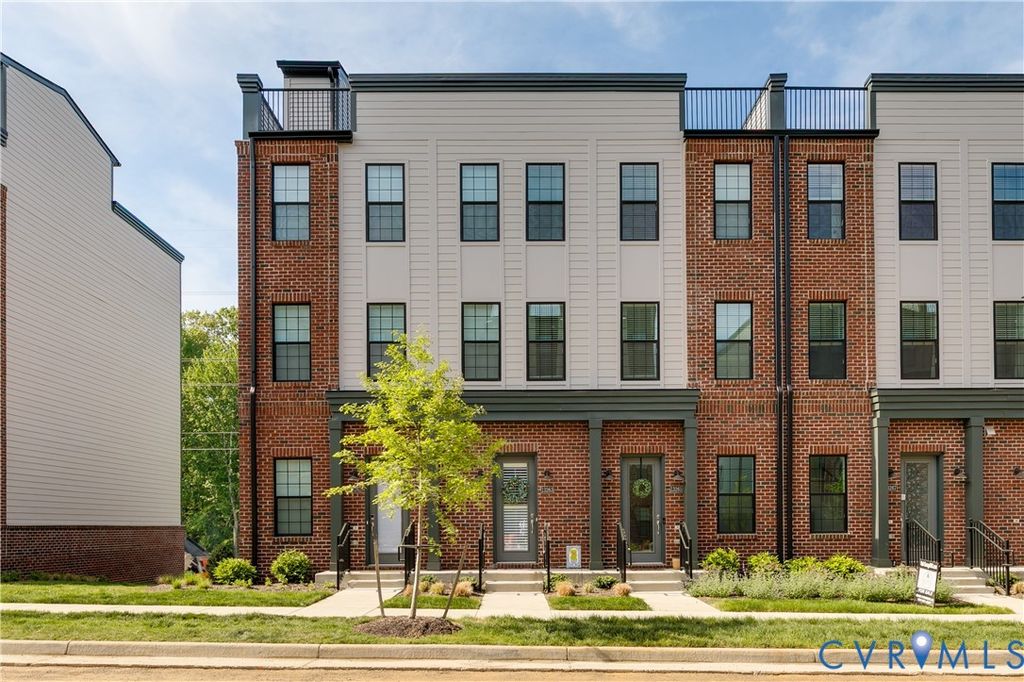 13263 Garland Ln, Midlothian, VA 23114