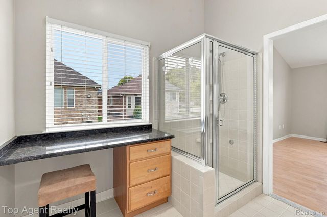 40580 Long Horn Drive, Sterling Heights, MI 48313