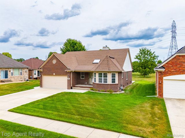 40580 Long Horn Drive, Sterling Heights, MI 48313