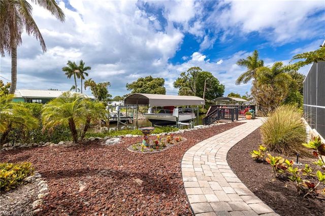 11361 Argentine CT, Bokeelia, FL 33922