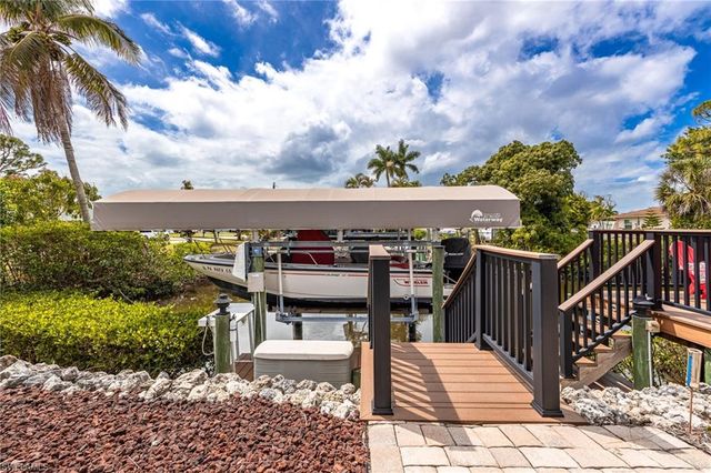 11361 Argentine CT, Bokeelia, FL 33922