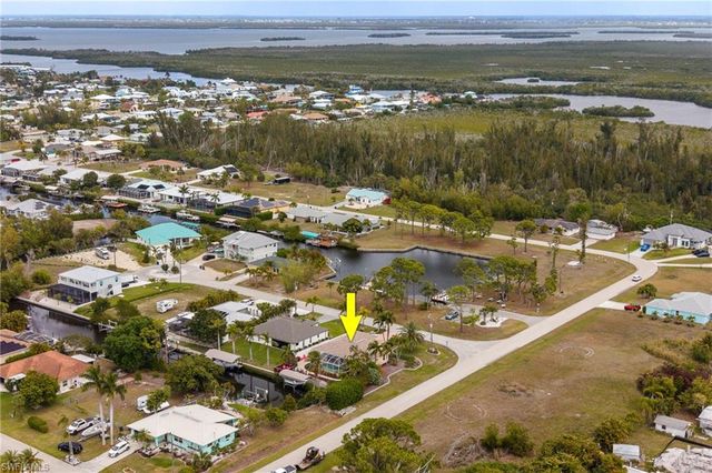 11361 Argentine CT, Bokeelia, FL 33922