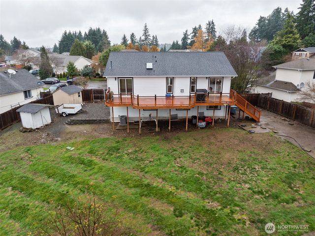 16322 37th Street Ct E, Lake Tapps, WA 98391