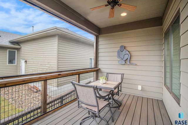 1604 S Kinderhook Ave Avenue, Sioux Falls, SD 57106