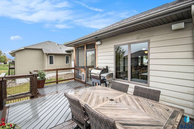 1604 S Kinderhook Ave Avenue, Sioux Falls, SD 57106