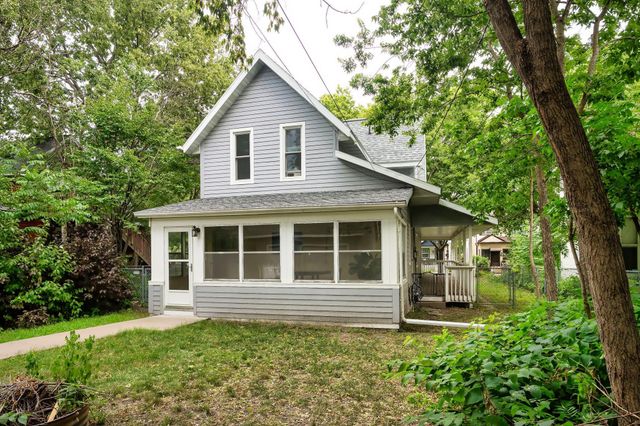 1118 Adams Street NE, Minneapolis, MN 55413