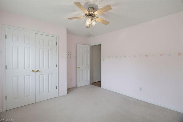 521 Lowergate Lane, Kernersville, NC 27284