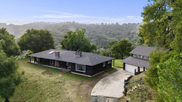 22301 Rolling Hills Road, Saratoga, CA 95070