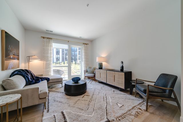 750 Hawthorn Row 1159, Vernon Hills, IL 60061