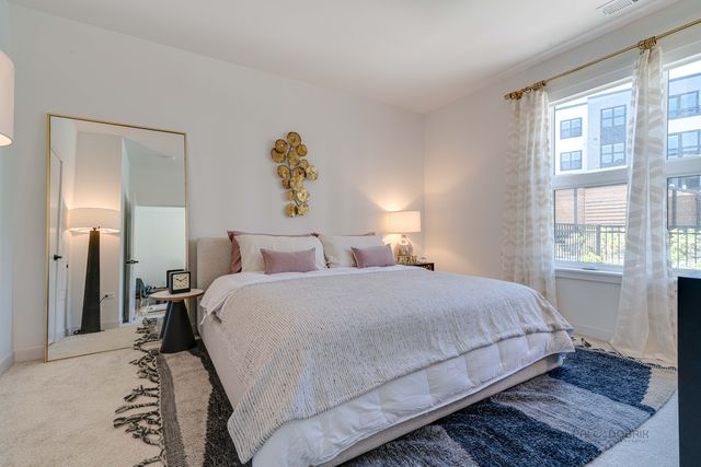 750 Hawthorn Row 1159, Vernon Hills, IL 60061