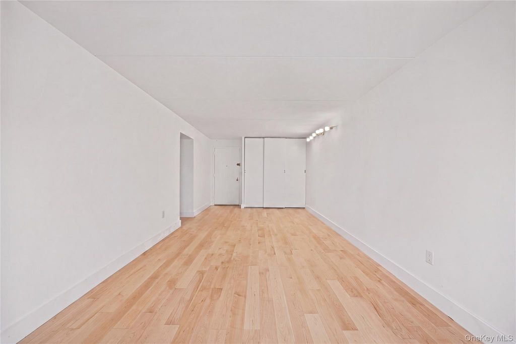220 Manhattan Avenue 2N, New York (manhattan), NY 10025 — photo 4