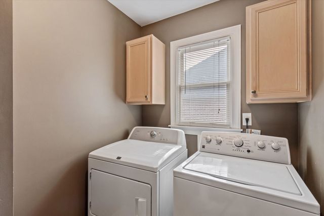8955 RIVER PINE DR, Cordova, TN 38016