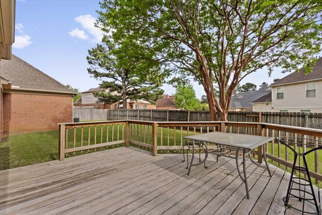8955 RIVER PINE DR, Cordova, TN 38016
