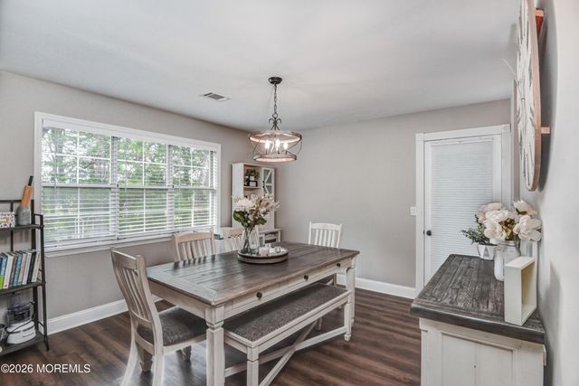 520 Waters Edge Drive 520, Toms River, NJ 08753