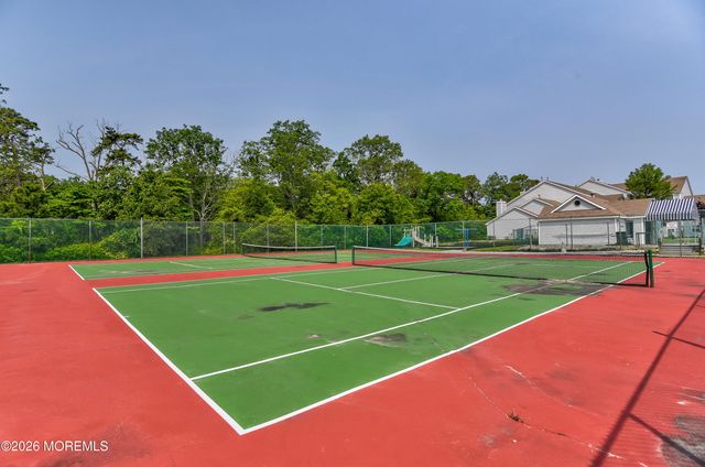 520 Waters Edge Drive 520, Toms River, NJ 08753
