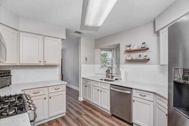 520 Waters Edge Drive 520, Toms River, NJ 08753