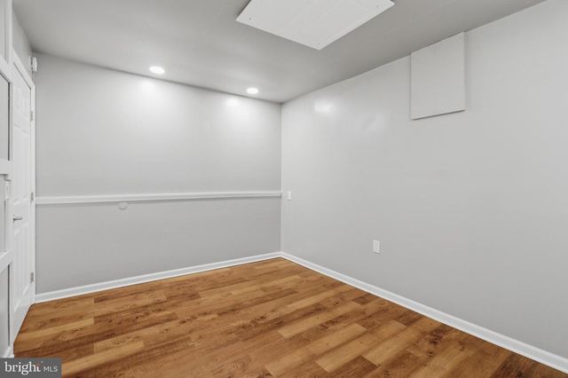 36 MIDLAND DR, Newark, DE 19713