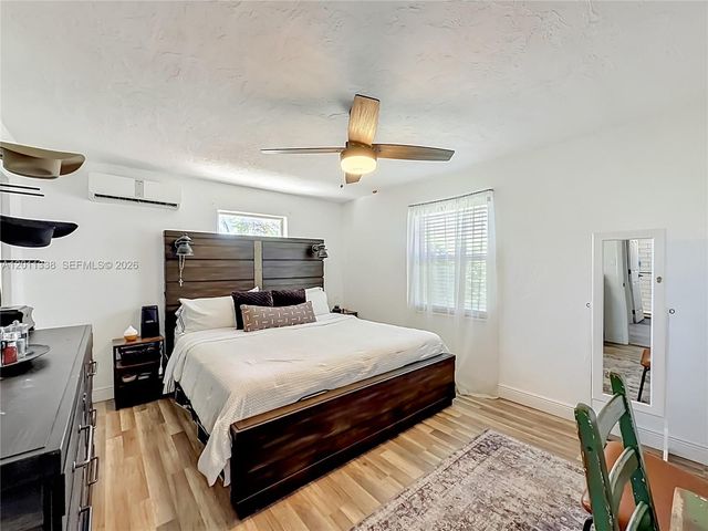 800 NW 17th Ter, Pompano Beach, FL 33069