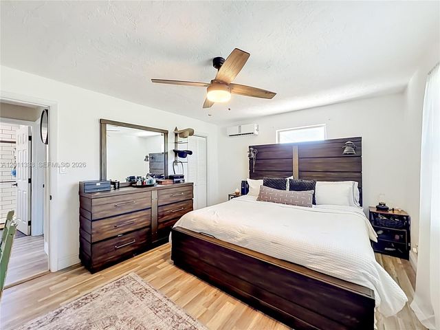 800 NW 17th Ter, Pompano Beach, FL 33069