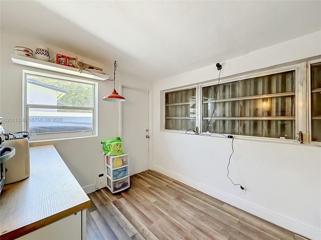 800 NW 17th Ter, Pompano Beach, FL 33069
