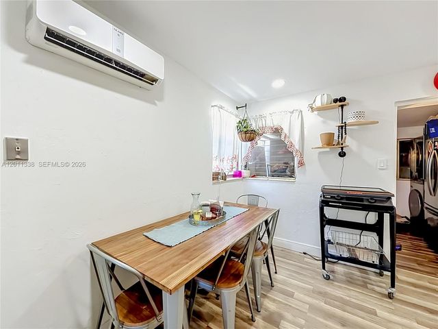 800 NW 17th Ter, Pompano Beach, FL 33069