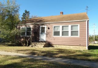 2201 S Main St, Wichita, KS 67213