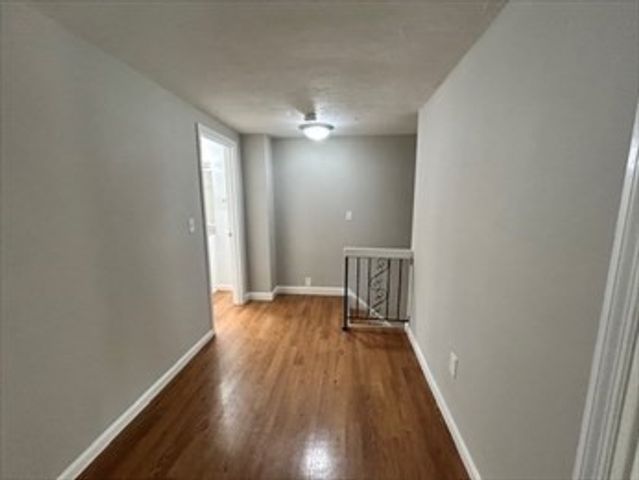 85 Emmet 85, Brockton, MA 02302