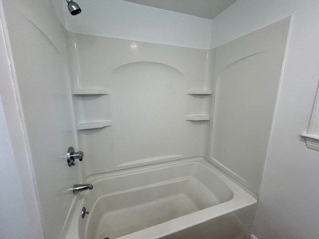 85 Emmet 85, Brockton, MA 02302