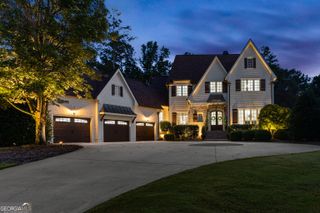 205 Newhaven Drive, Fayetteville, GA 30215