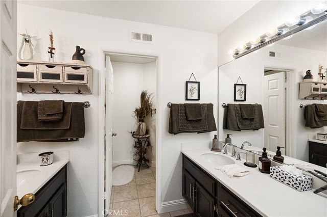 40027 Gibraltar, Murrieta, CA 92562