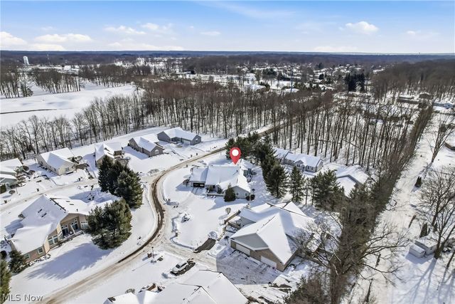 105 Nicklaus Drive, Warren, OH 44484