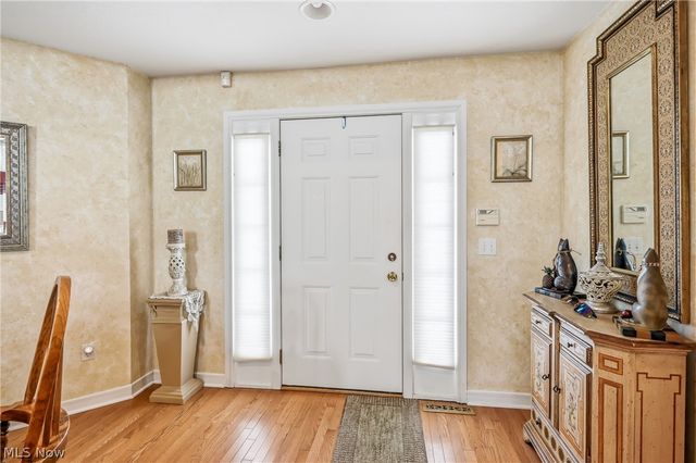 105 Nicklaus Drive, Warren, OH 44484