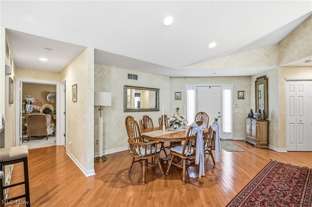 105 Nicklaus Drive, Warren, OH 44484