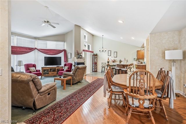 105 Nicklaus Drive, Warren, OH 44484