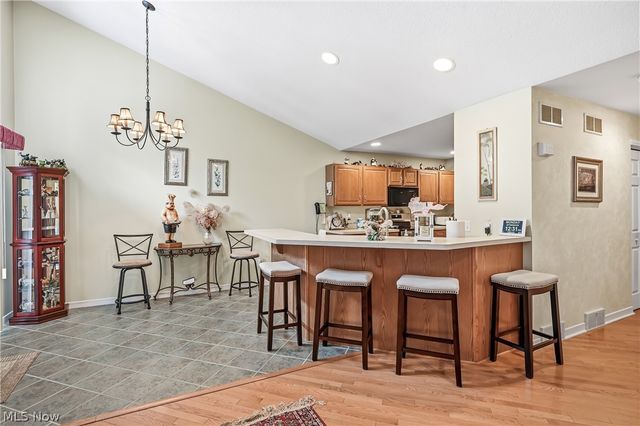 105 Nicklaus Drive, Warren, OH 44484