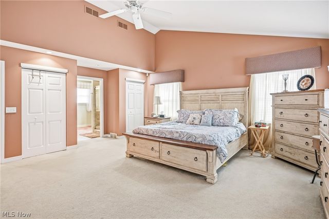 105 Nicklaus Drive, Warren, OH 44484