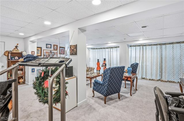 105 Nicklaus Drive, Warren, OH 44484