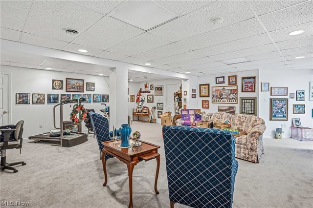 105 Nicklaus Drive, Warren, OH 44484