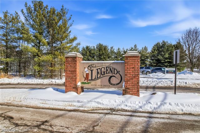 105 Nicklaus Drive, Warren, OH 44484