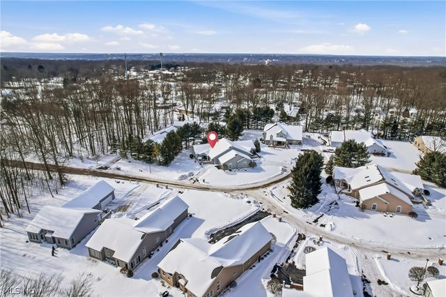 105 Nicklaus Drive, Warren, OH 44484