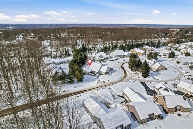 105 Nicklaus Drive, Warren, OH 44484