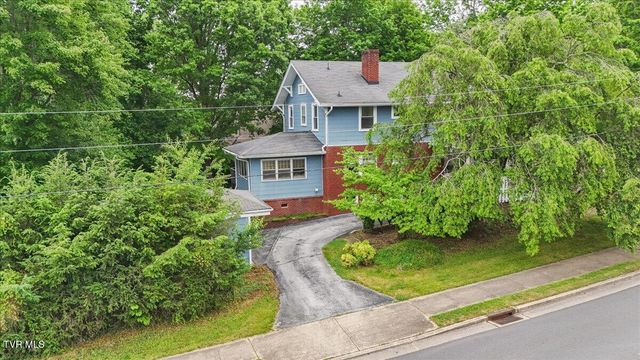 834 West Locust Street, Johnson City, TN 37604