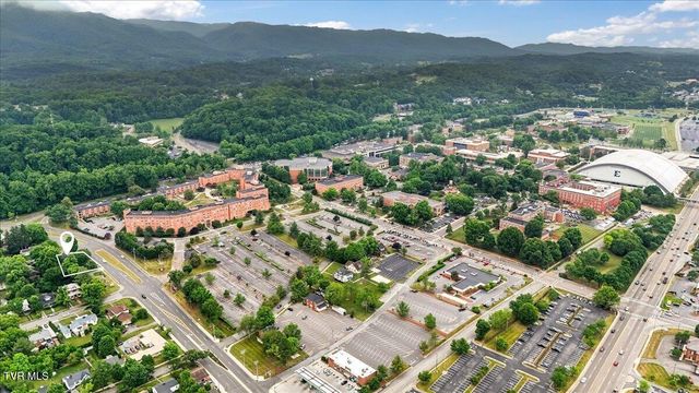 834 West Locust Street, Johnson City, TN 37604